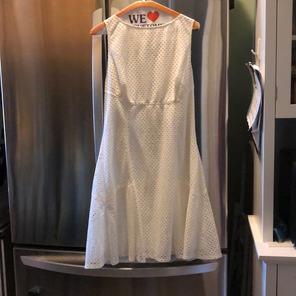 CHAPS Ladies sleeveless dress